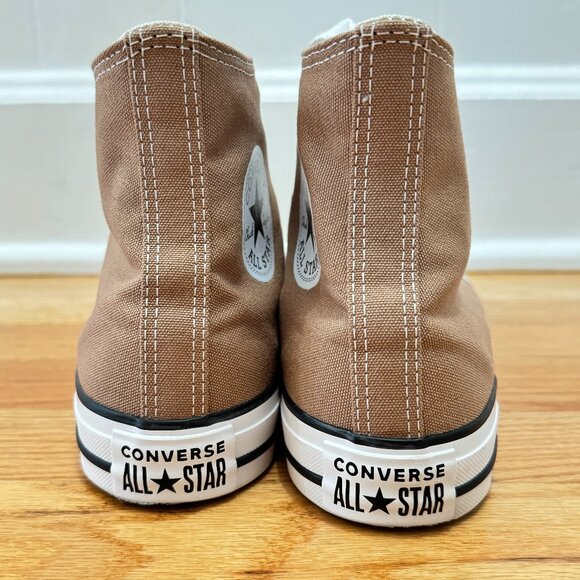 Converse High Tops in Hot Tea Brown (W9/M7) - Picture 2 of 6